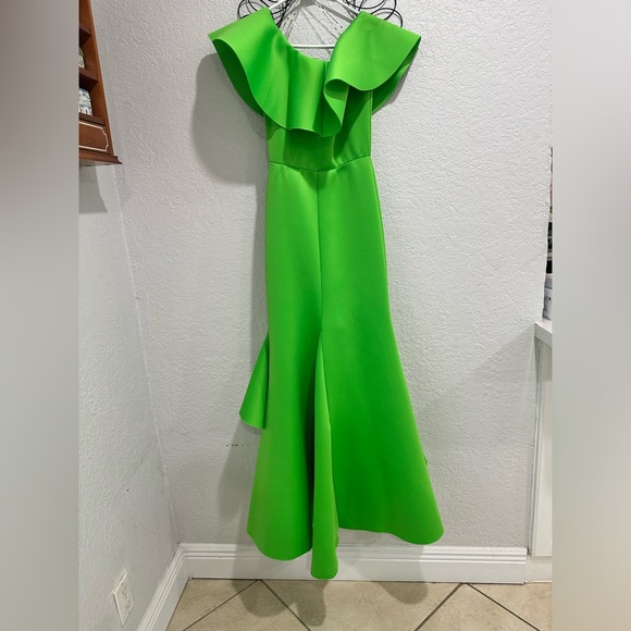 Lime Green Neoprene Dress - Picture 2 of 3